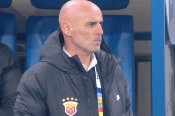 b体育专业篮球鞋